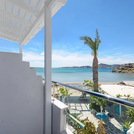 מלון Saint George Naxos City