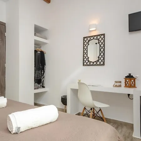 Saint George מלון Naxos City