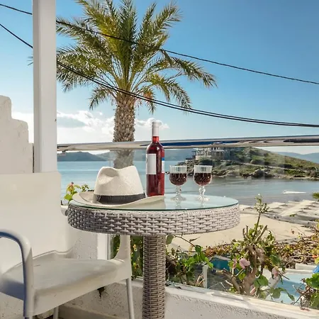 Saint George * Naxos City