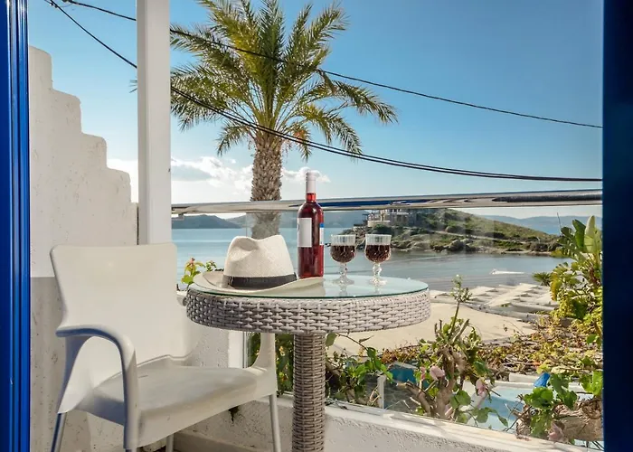 Saint George * Naxos City