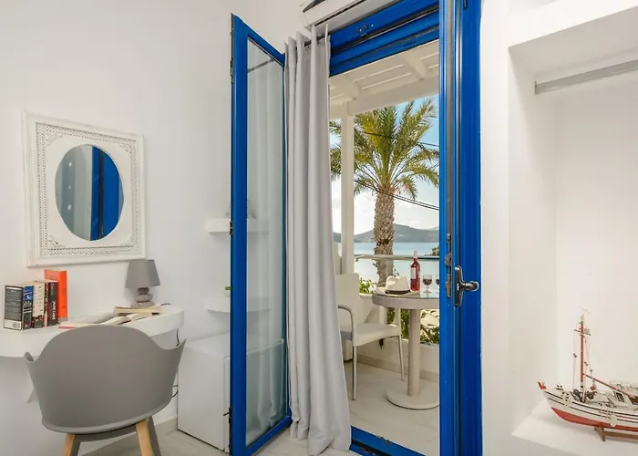 Saint George * Naxos City